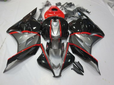 Acquista Spilla Rossa Nera & Grigia 09-12 CBR600RR Carene Moto